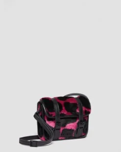Bolso bandolera de 18 cm de Hair-On con estampado de vaca in Thrift Pink