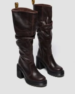 BOTAS ALTAS KASEY DE PIEL CON TACÓN in Marrón Oscuro