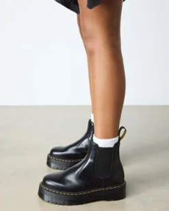 Botas Chelsea con plataforma 2976 Quad de piel Smooth in Negro