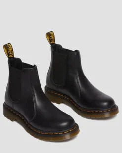 Botas Chelsea 2976 de piel Virginia in Negro