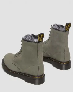 Botas 1460 Serena de piel Nobuk con forro sintético in Nickel Grey