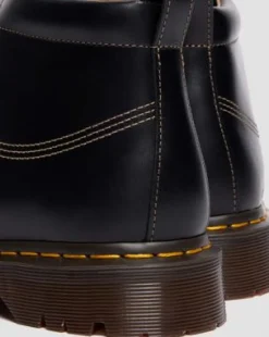 Botines Lowell Chukka Moc Toe de piel in Negro
