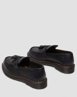 Mocasines Adrian de piel Ambassador con borla in Negro