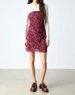 Mocasines Adrian de piel Orleans con borlas in Rojo Cereza