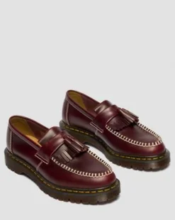 Mocasines Adrian de piel Orleans con borlas in Rojo Cereza