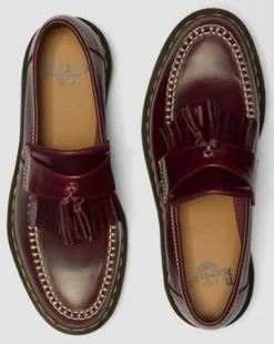 Mocasines Adrian de piel Orleans con borlas in Rojo Cereza