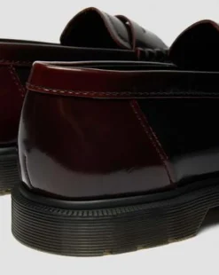 Mocasines Mayfare de piel Rub Off in Rojo Cereza