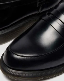 Mocasines Temara de piel Polished Smooth in Negro