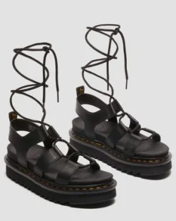 Sandalia con plataforma Nartilla de piel in Negro