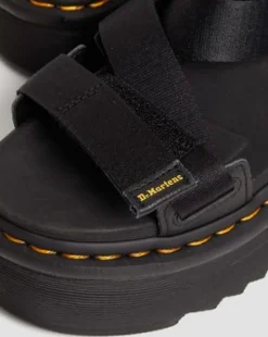 Sandalias Kimber II Logo Webbing in Negro