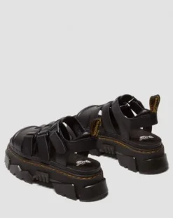 Sandalias Mattison con 3 tiras in Negro