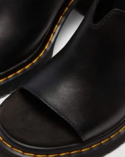 Sandalias Millee de piel con puntera abierta&nbsp; in Negro