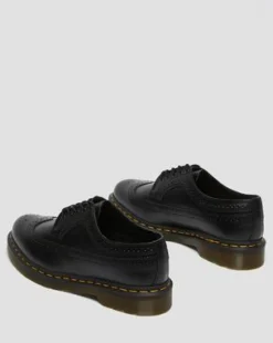 Zapatos Blucher 3989 de piel Smooth calada in Negro