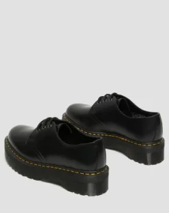 Zapatos con plataforma 1461 Quad de piel Smooth in Negro
