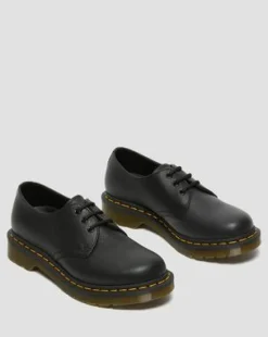 Zapatos 1461 de piel Virginia in Negro