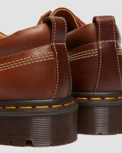 Zapatos Lowell Moc Toe de piel in Caramelo
