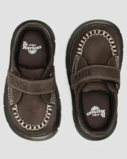 Zapatos Raffe Strap de piel Tumbled Nubuck para niños in Marrón Oscuro